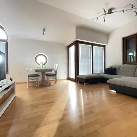 Olympus - One Bedroom